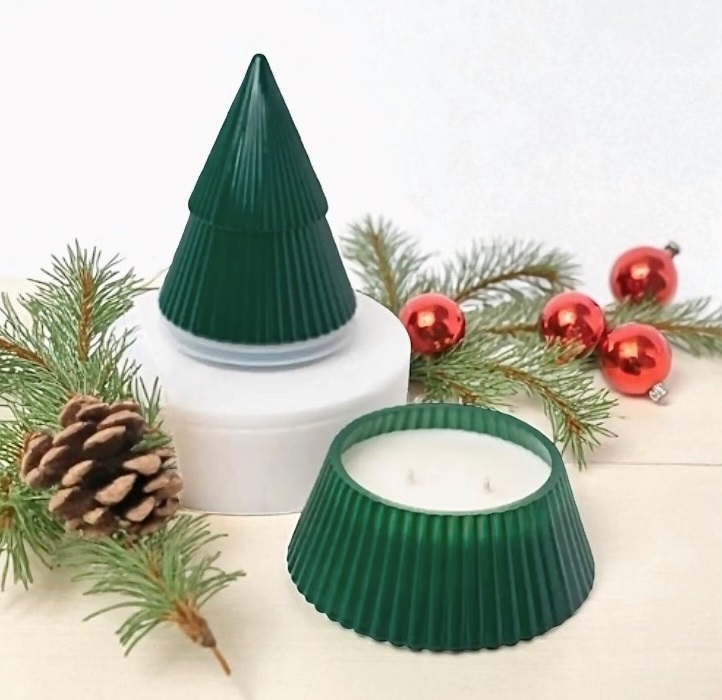  Green Tree double wick candle